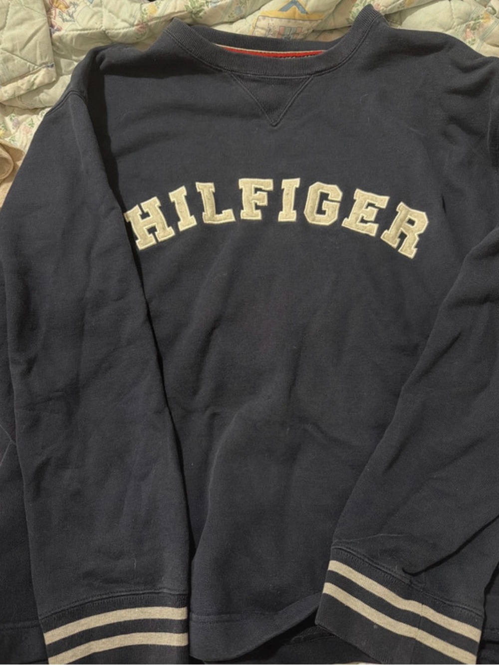 Vintage Tommy Hilfiger Crewneck